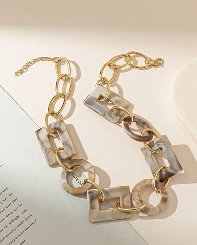 Chunky gold resin chain necklace - feelingchicboutique