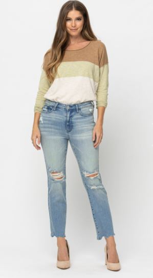 Mid-rise Destroyed tinted wash crop straight leg Judy Blues Jeans - feelingchicboutique