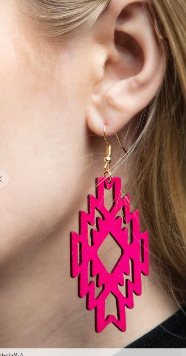 Natural Wood Ethnic Cutout Earrings in White or Fuchsia - feelingchicboutique