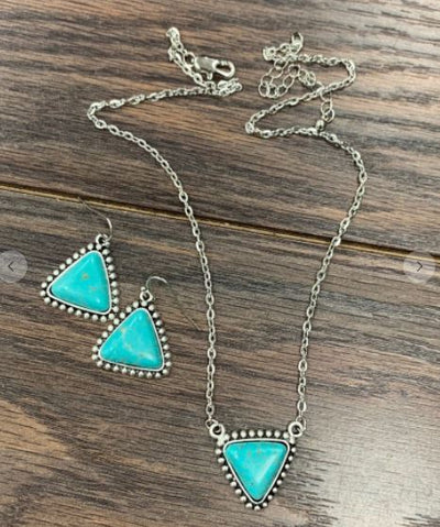 Small Cable Chain Necklace, Natural Turquoise Pendant & Earrings Set - feelingchicboutique