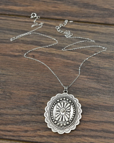 Sterling Silver Chain Necklace, Concho Pendant - feelingchicboutique