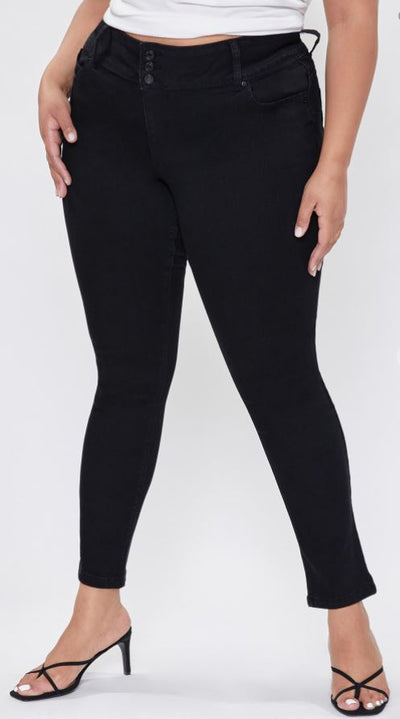 WannaBettaButt Skinny Jeans with Recycled Fibers - feelingchicboutique