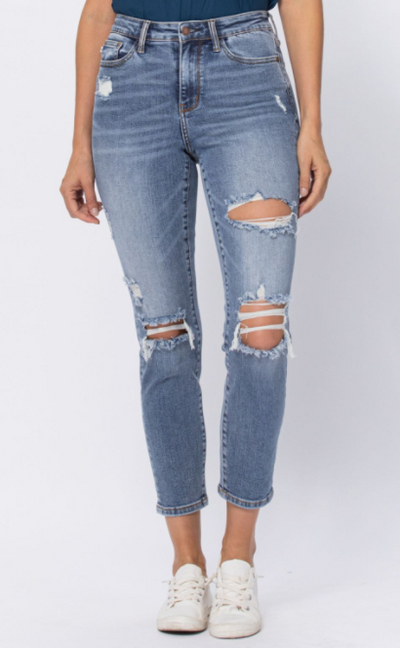 High rise destroyed slim fit Judy Blue Jean - feelingchicboutique